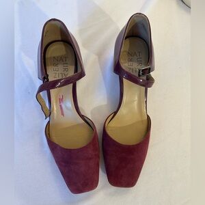 Naturalizer Women’s Heels with Adjustable Strap in Excellent Condition